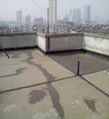 弋江漏水维修 楼顶漏水是什么原因，楼顶漏水维修方法是什么?
